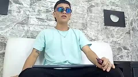 Snapshot of matius_montes chatting on October 12, 8:10 pm matius_montes online show from October 12, 8:10 pm