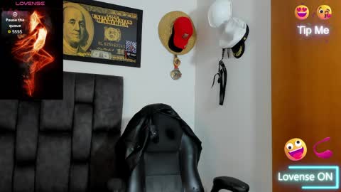 matt rodriguez92 online show from March 28, 9:11 am