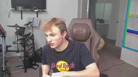 Matt Cash online show from January 13, 2:07 am