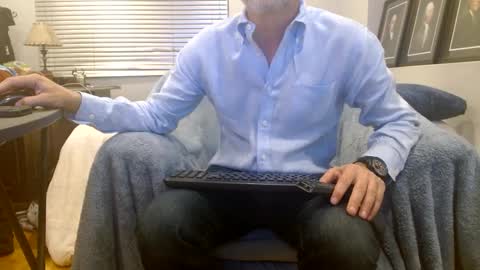 Snapshot of matterson23 chatting on October 9, 2:39 am matterson23 online show from October 9, 2:39 am