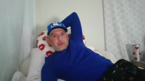 Snapshot of matterson23 chatting on January 24, 8:02 am matterson23 online show from January 24, 8:02 am