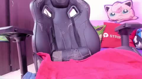 call me mommy online show from December 11, 3:26 pm