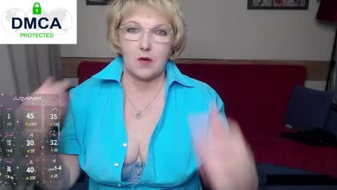 Lana online show from March 28, 2:18 pm