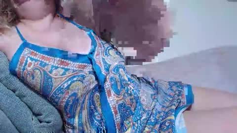 matureboobsbig online show from October 12, 4:38 am