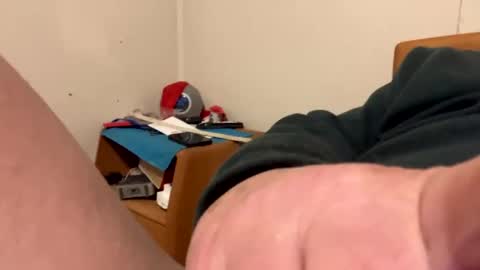 Snapshot of maturejerky chatting on March 7, 1:31 am maturejerky online show from March 7, 1:31 am