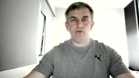 matureontheedge online show from May 25, 12:44 pm
