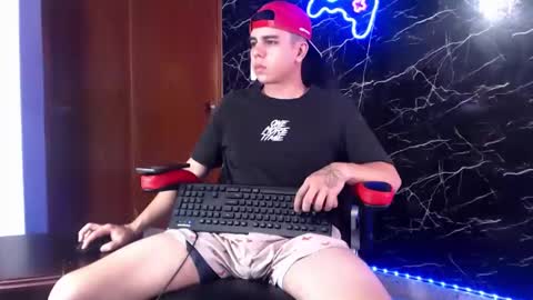 Matias online show from January 8, 1:41 pm