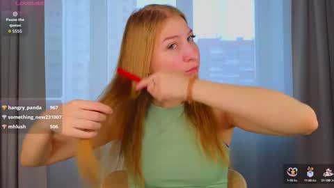 maureencoombs online show from September 25, 4:19 am