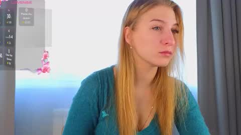 maureencoombs online show from September 18, 4:16 am