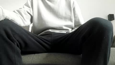 max195mm online show from February 16, 9:37 am