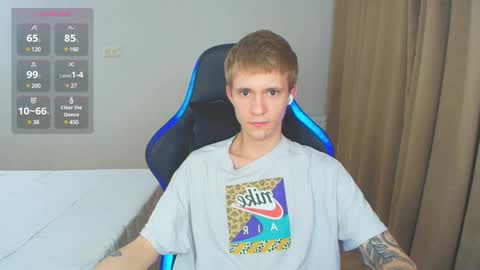 Max Gen with tats 24years  And Ethan without tats 20 years online show from February 22, 10:20 pm