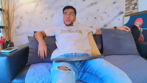 Max Hornye online show from March 30, 6:52 pm