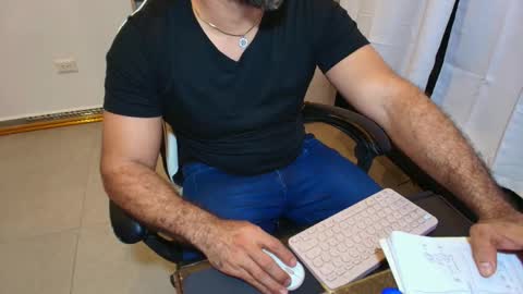 max_love25 online show from March 8, 4:05 am