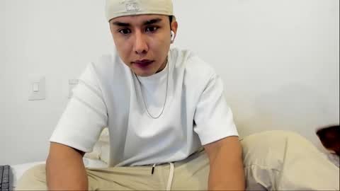 max_steelc online show from October 31, 1:22 pm