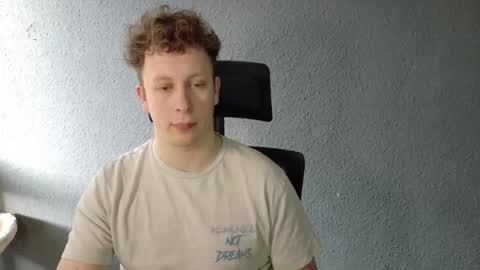 maxboner94 online show from February 25, 8:07 am