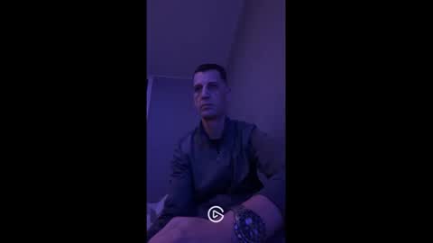 Max online show from January 29, 1:58 am