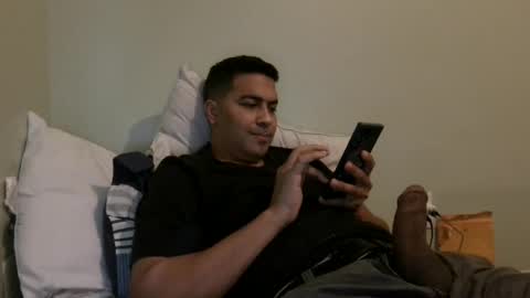 maxcockfire online show from August 6, 5:55 pm