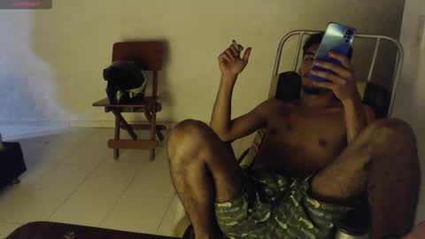 maxi dick online show from December 3, 9:32 am