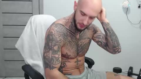 Maximus Fox online show from March 27, 8:26 am