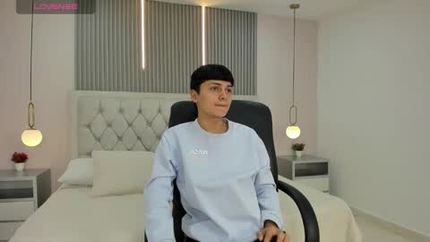 --  -- online show from December 3, 7:03 pm