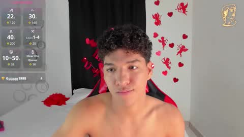 Maximiliano online show from February 17, 8:41 pm