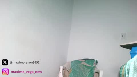 Maximo Aron Vega online show from September 25, 9:11 pm