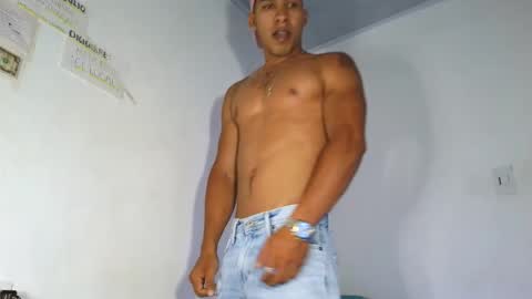 Maximo Aron Vega online show from March 23, 10:37 pm