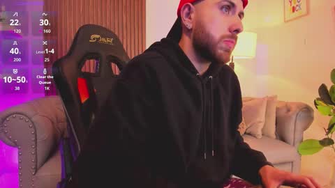 Maximo Wolf online show from February 3, 2:53 am