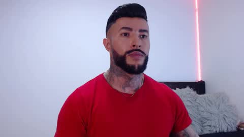 Independent Model online show from September 23, 2:38 am