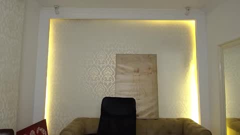 MaxKaiden online show from October 4, 6:44 am