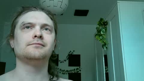 maxs_93 online show from July 10, 1:27 pm