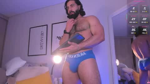 Max online show from January 12, 11:56 pm