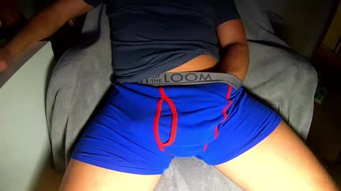 Maxx Ellis online show from January 3, 12:00 am