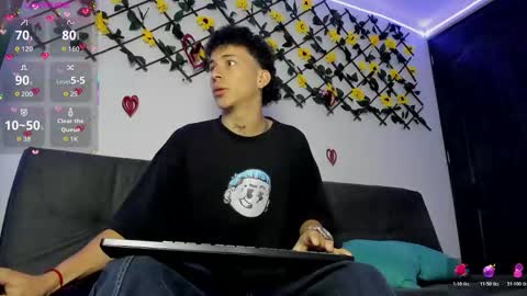 Max online show from February 3, 11:58 am