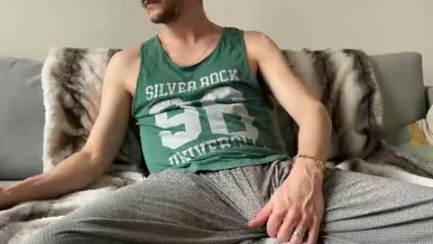 MaxXxurbate online show from February 25, 3:20 pm