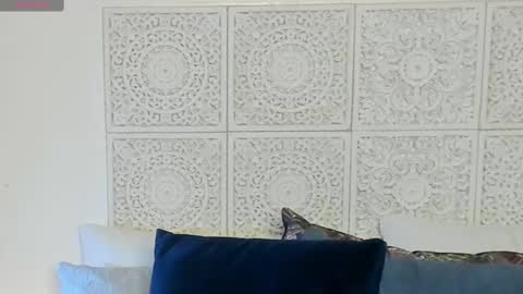 Victoria online show from February 19, 12:25 am