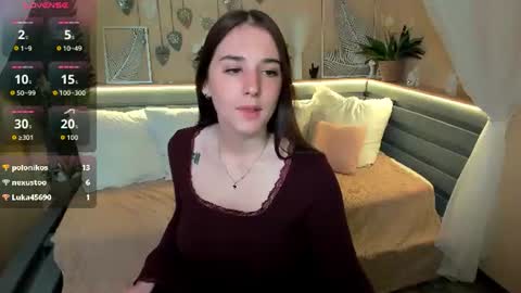 maya_winters online show from July 16, 10:51 am
