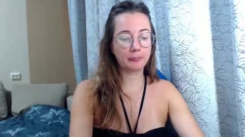 Maya online show from December 2, 7:34 pm