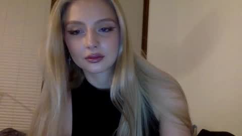 mayaflirt online show from March 19, 8:58 pm