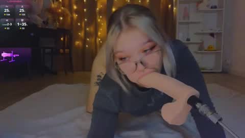 Maya  online show from February 18, 2:16 am