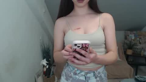 mayawill online show from December 19, 10:27 pm