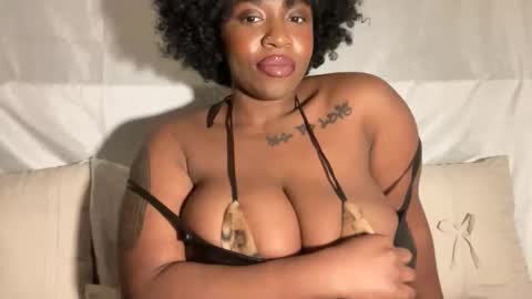 mayluvsu online show from February 23, 10:23 pm