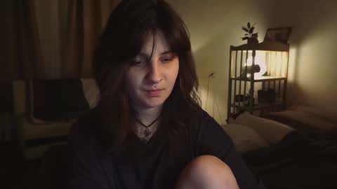Snapshot of maymary_ chatting on December 9, 6:12 am Mary  . online show from December 9, 6:12 am