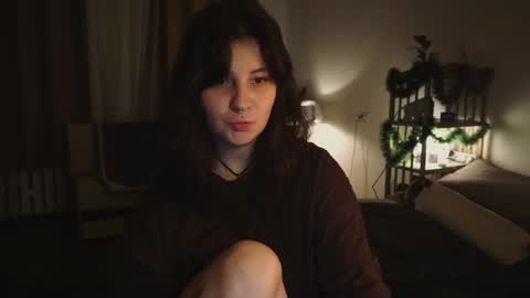 Snapshot of maymary_ chatting on December 28, 5:44 am Mary  . online show from December 28, 5:44 am