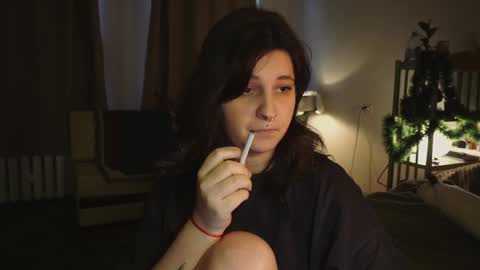 Snapshot of maymary_ chatting on December 30, 8:54 am Mary  . online show from December 30, 8:54 am