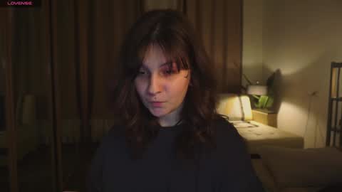 Snapshot of maymary_ chatting on December 7, 11:29 pm Mary  . online show from December 7, 11:29 pm