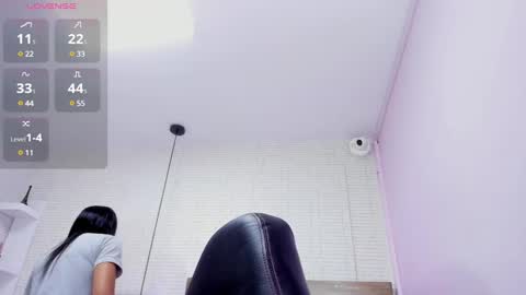  MAY   online show from January 31, 12:18 pm