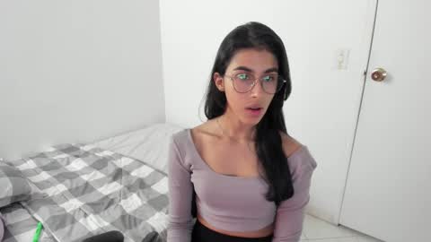 mazikeen_18 online show from December 18, 12:33 pm