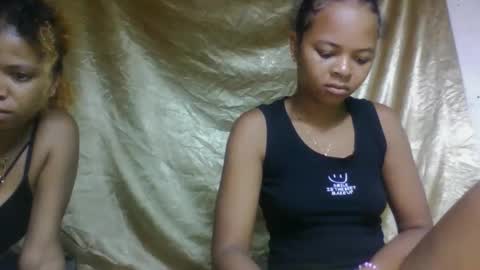 mbotyfeliciaa online show from January 8, 7:58 am