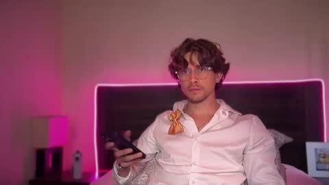 mcklister online show from March 24, 5:19 pm